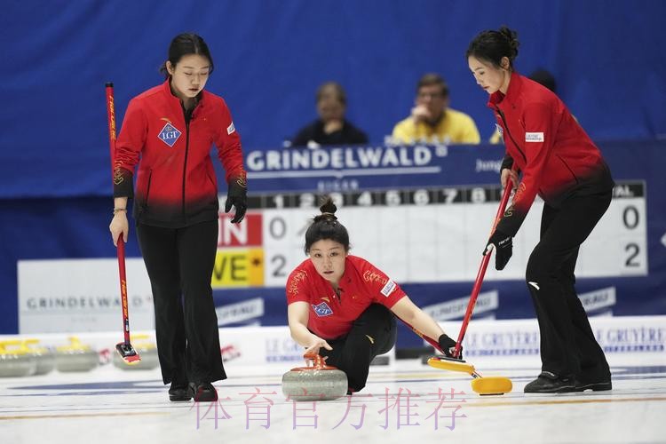 人在奥运年 中国女子冰壶队:带着荆棘与荣光出发 人在奥运年 中国女子冰壶队:带着荆棘与荣光出发